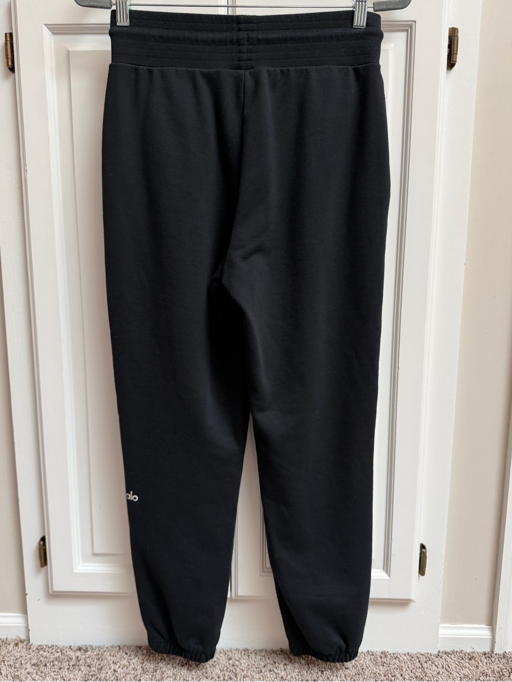 Alo Jogger Sweatpants Black Drawstring Waist - Picture 2 of 8
